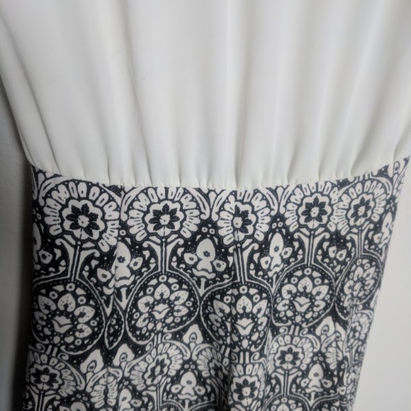 JustFab Floral Fit & Flare Dress- Size Small - Picture 4 of 8